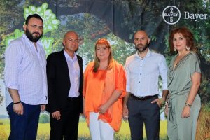 Η Bayer Hellas στο πλευρό του μοναδικού Έλληνα δρομέα στο Μαραθώνιο του Σινικού Τείχους