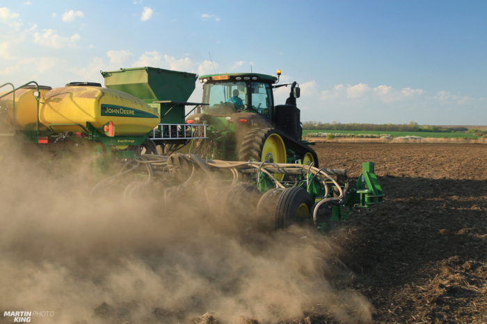 corn planting3