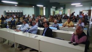Στιγμές από την Ημερίδα του τμήματος Φυλλοβόλων Οπωροφόρων Δένδρων Νάουσας με θέμα τη “Γεωργία Ακριβείας”